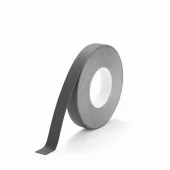 Černá plastová voděodolná protiskluzová páska FLOMA Super Resilient - 18,3 m x 2,5 cm a tloušťka 1,3 mm